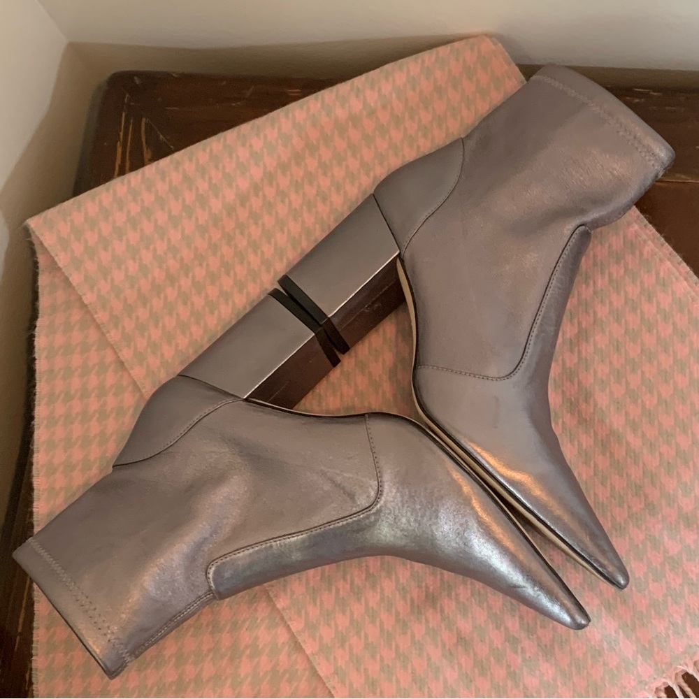 Stuart Weitzman Stuart 75 Block Stretch Bootie - Picture 6 of 13